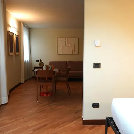 Loggia Corte Sgarzerie * ורונה