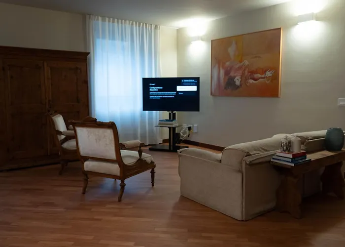 Loggia Corte Sgarzerie 公寓 *